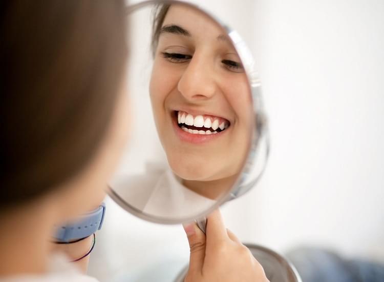 Choose Delta Dental Care for Healthy Teeth and a Bright Smile